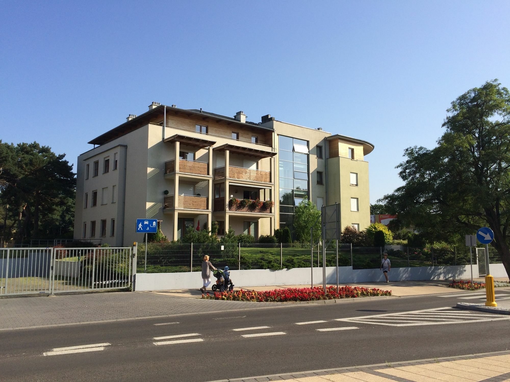 Apartament Pod Sosnami Ustka Exterior foto